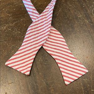 High Cotton Nantucket red seersucker bow tie